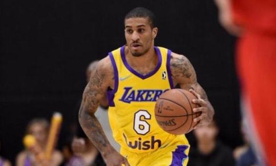 使运动员在 使运动员在