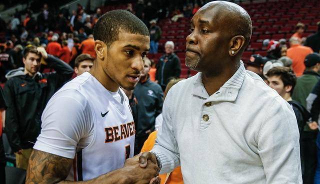 浇水还需要 浇水还需要