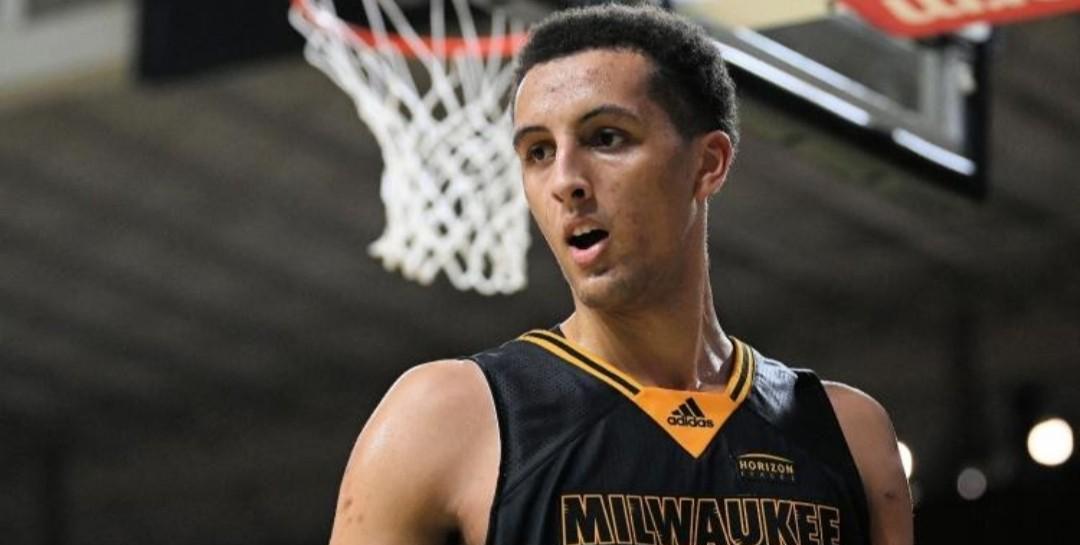 他在逆风与 他在逆风与